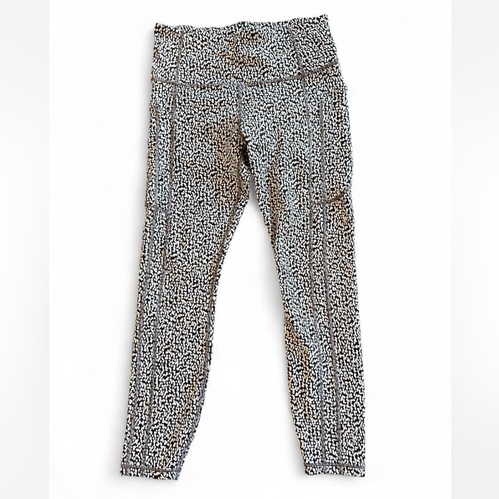 🤎ATHLETA Ultimate Stash Textured Tight Camilla Brown Animal Print • Pockets❣️ - Picture 3 of 5